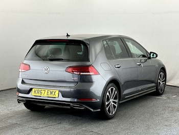 Used Volkswagen Golf 2017 for sale - 78154331: Photo