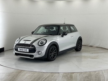 Used MINI Hatch 2018 for sale - 75573893: Photo