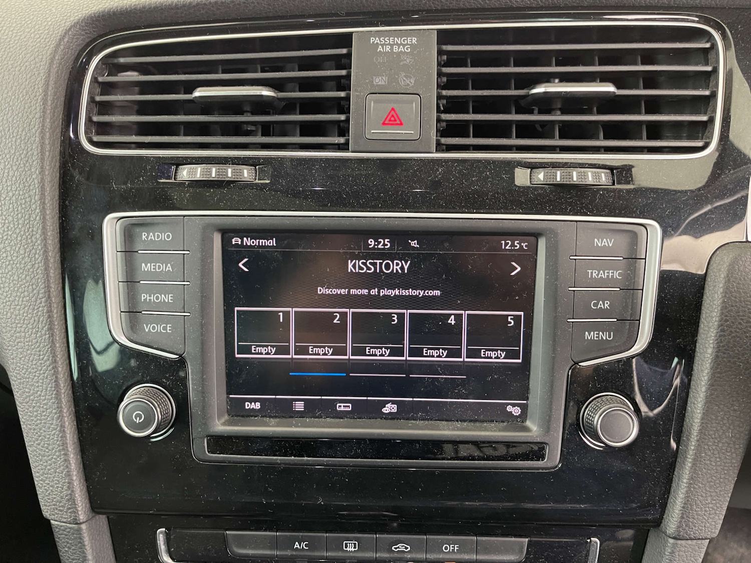 Used Volkswagen Golf 2016 for sale - 76509342: Photo 14