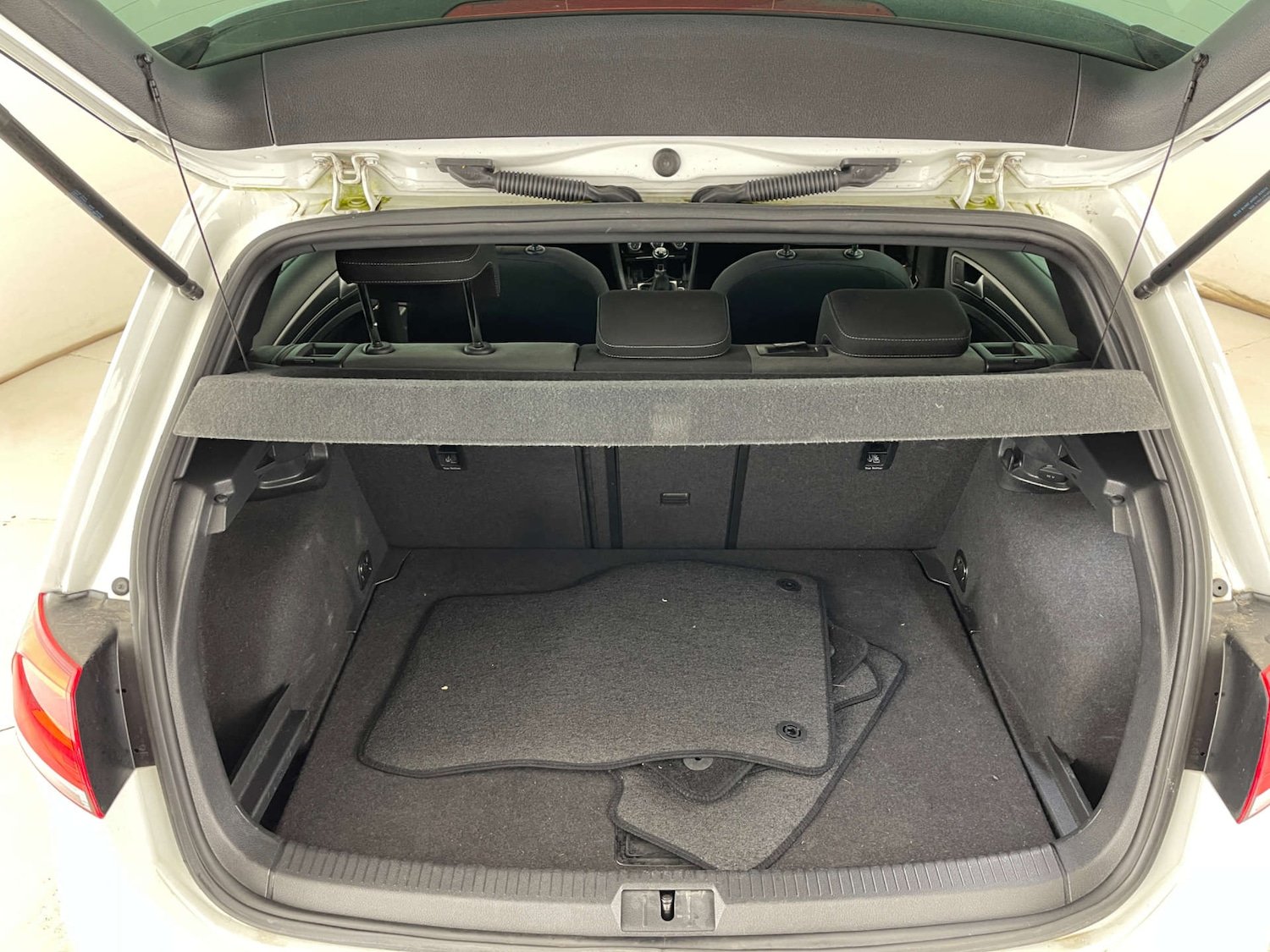 Used Volkswagen Golf 2016 for sale - 76509342: Photo 7