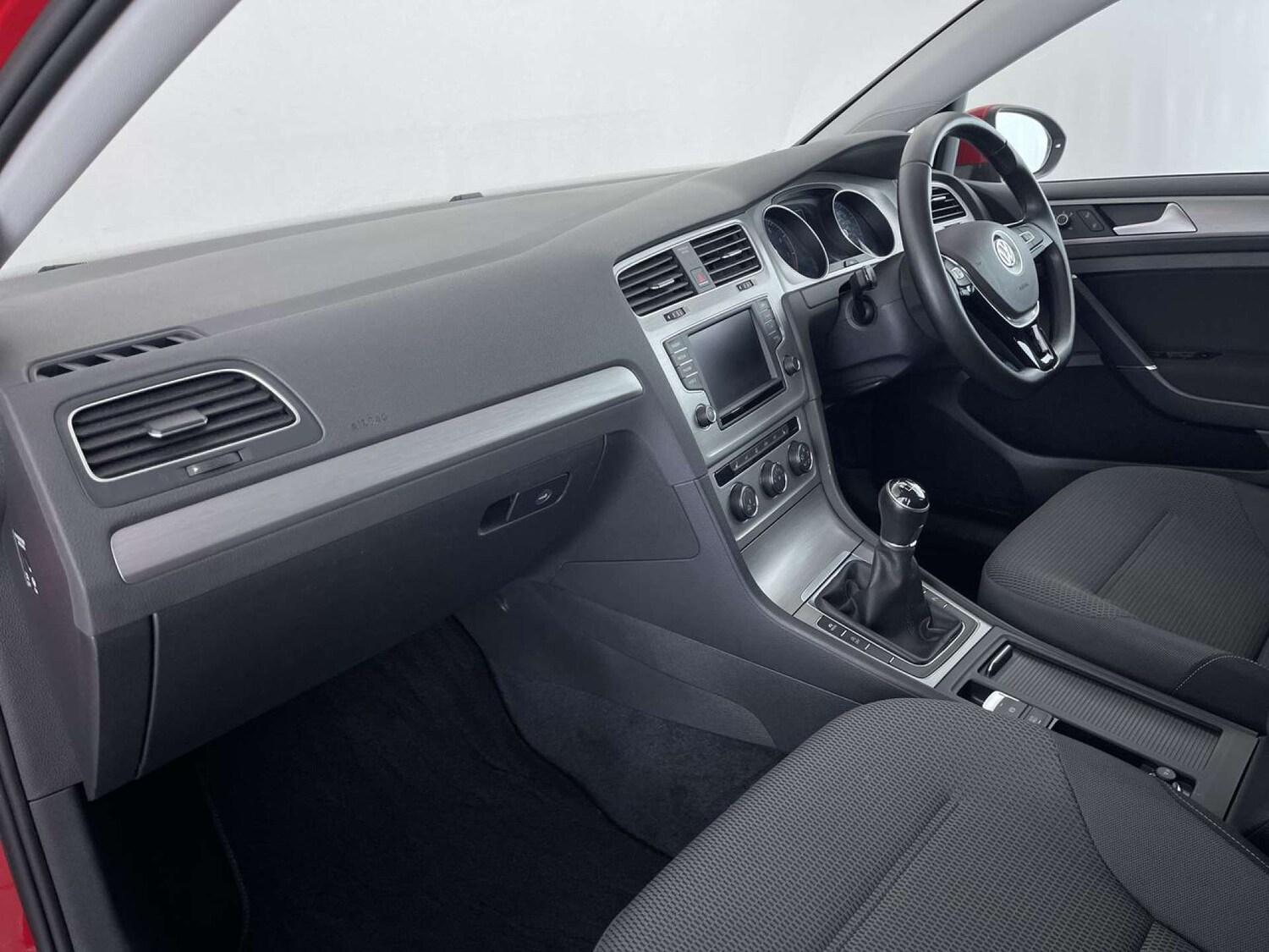 Used Volkswagen Golf 2016 for sale - 76601999: Photo 34