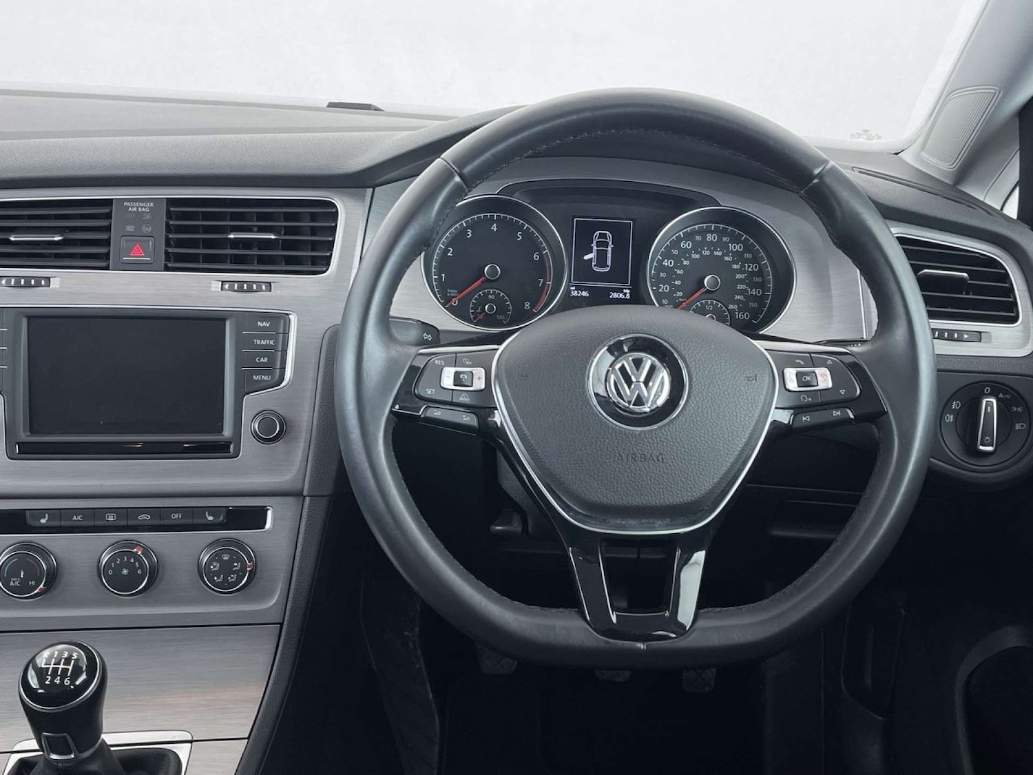 Used Volkswagen Golf 2016 for sale - 76601999: Photo 36