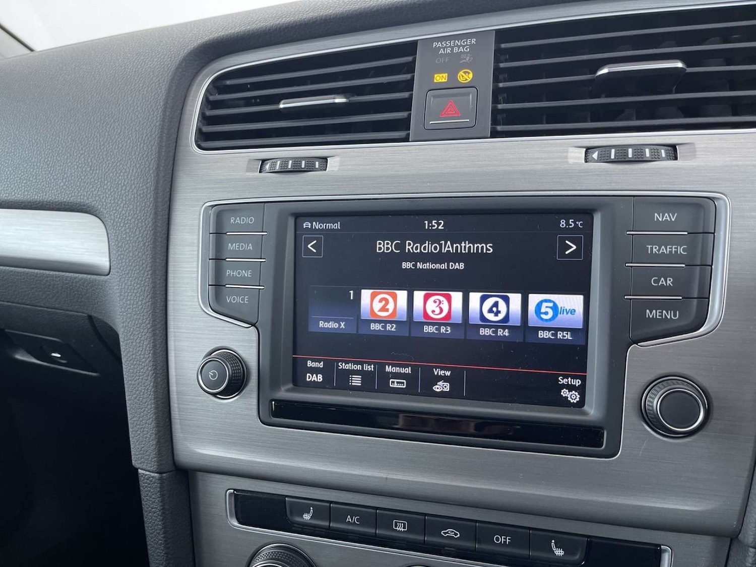 Used Volkswagen Golf 2016 for sale - 76601999: Photo 39