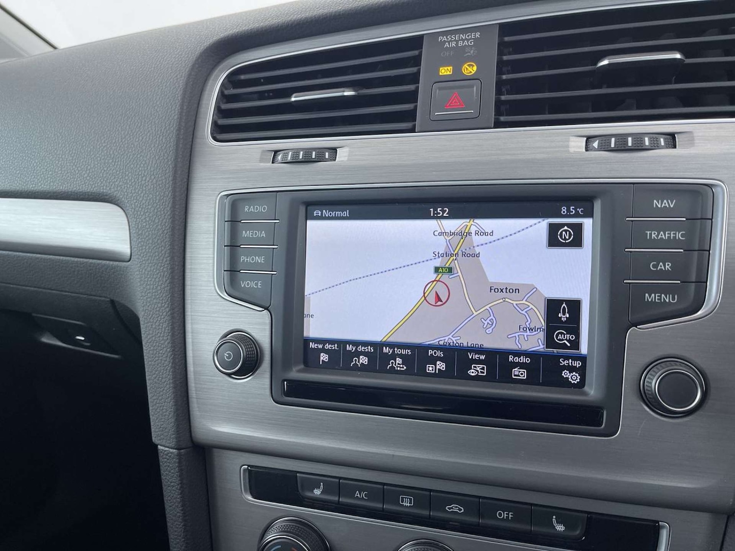 Used Volkswagen Golf 2016 for sale - 76601999: Photo 40