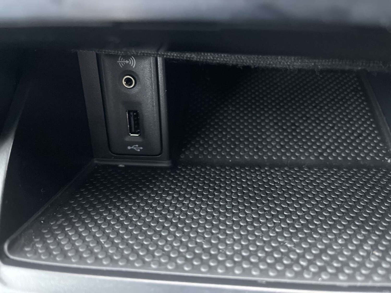 Used Volkswagen Golf 2016 for sale - 76601999: Photo 45