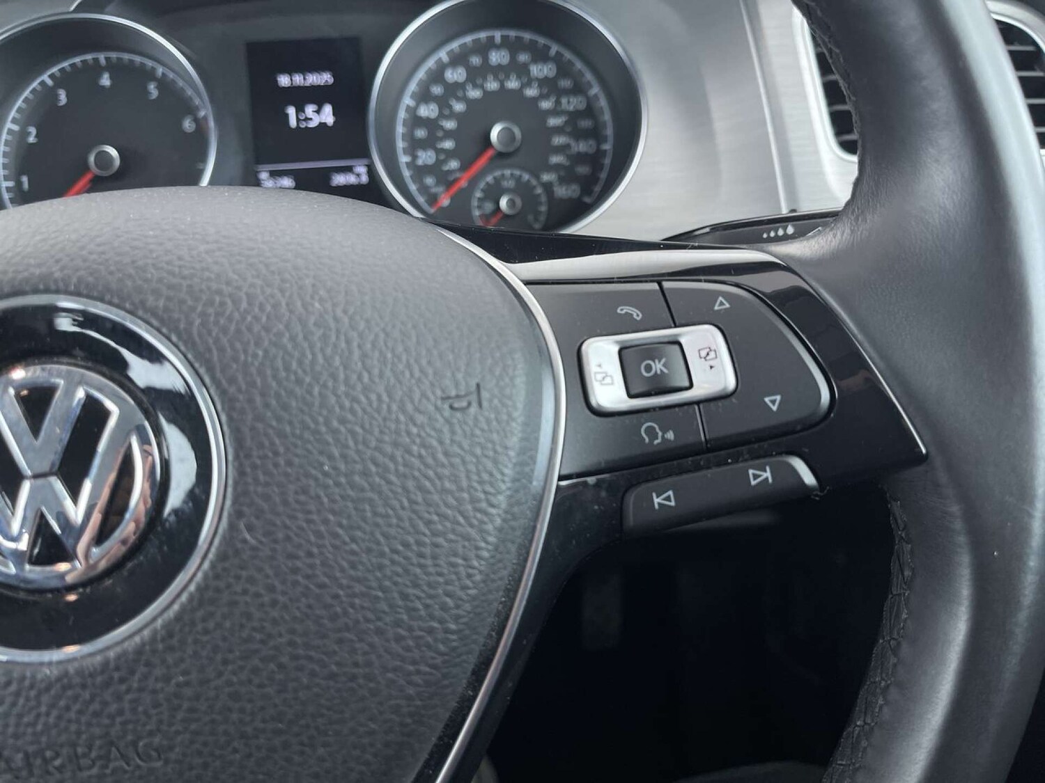 Used Volkswagen Golf 2016 for sale - 76601999: Photo 53