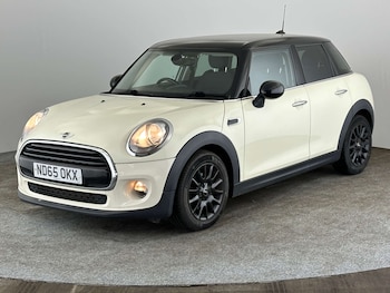 Used MINI Hatch 2015 for sale - 79054700: Photo