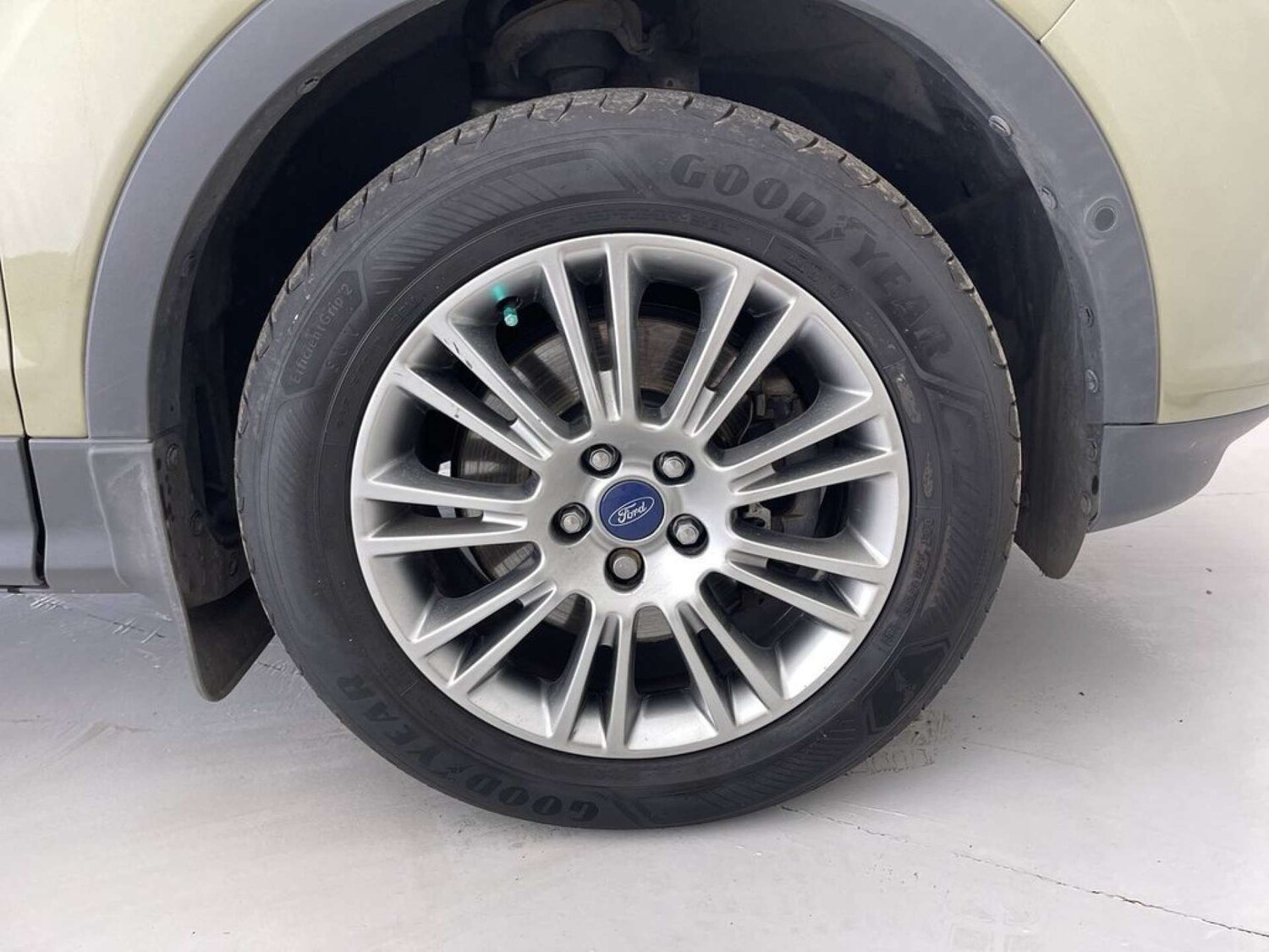 Used Ford Kuga 2013 for sale - 77583923: Photo 24