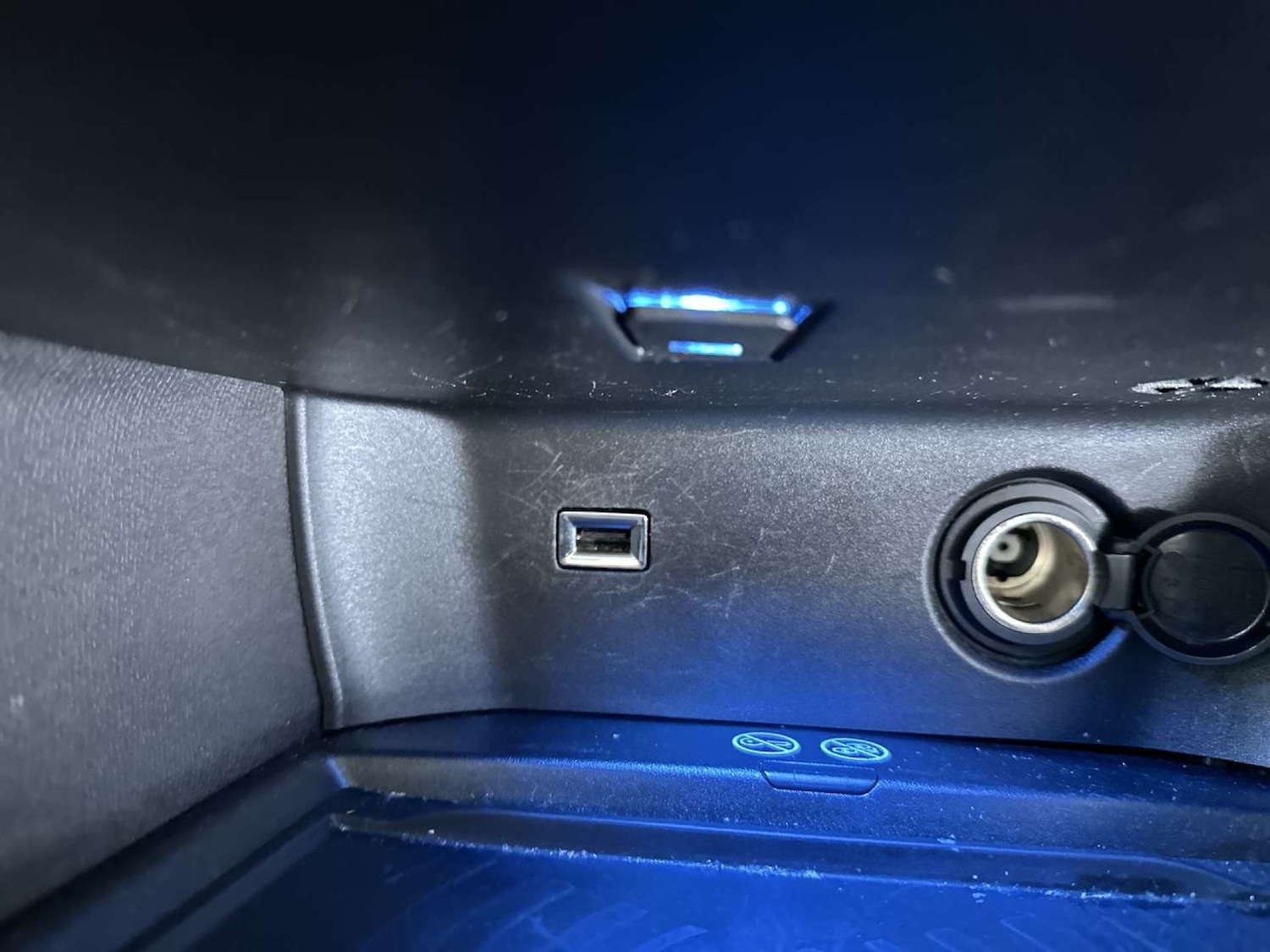 Used Peugeot 3008 2018 for sale - 77953400: Photo 47