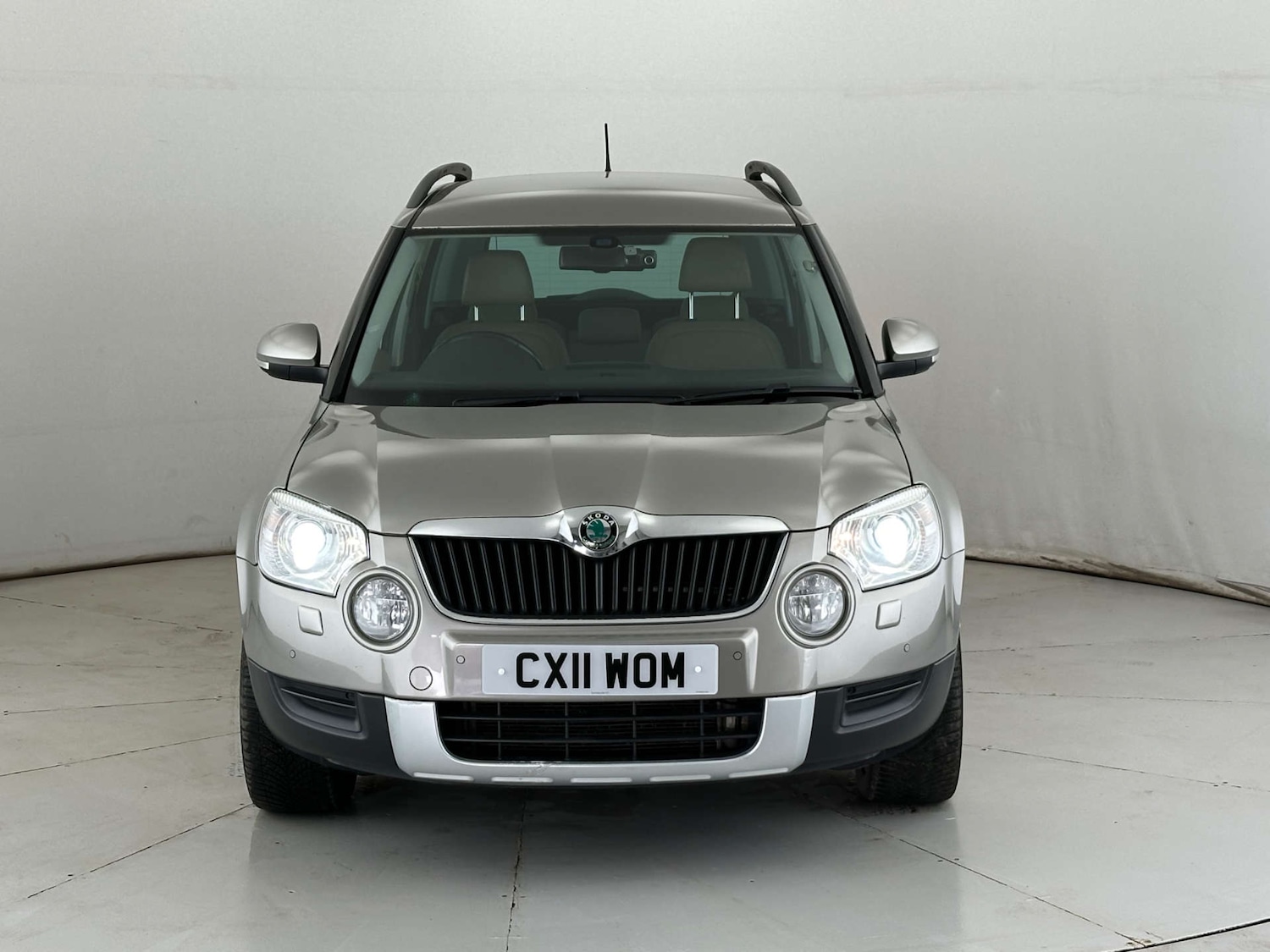 Used Skoda Yeti 2011 for sale - 77967957: Photo 2