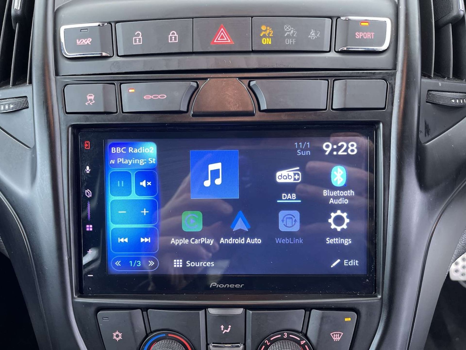 Used Vauxhall Astra 2015 for sale - 77452470: Photo 38