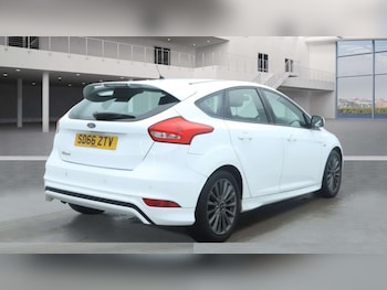 Used Ford Focus 2017 for sale - 77283213: Photo