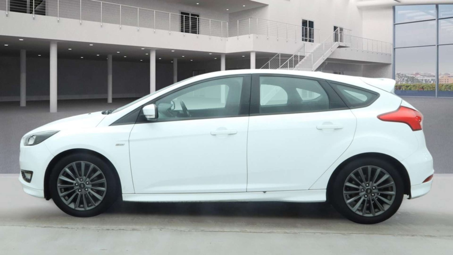 Used Ford Focus 2017 for sale - 77283213: Photo 6