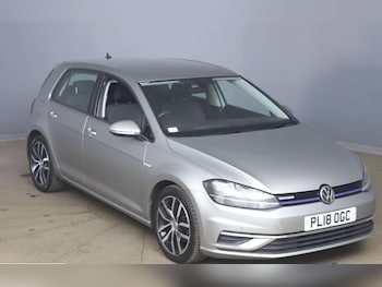 Used Volkswagen Golf 2018 for sale - 78423727: Photo