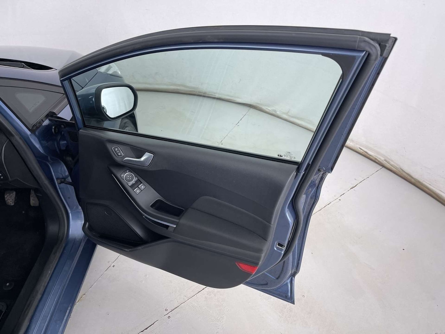 Used Ford Fiesta 2019 for sale - 76854628: Photo 29