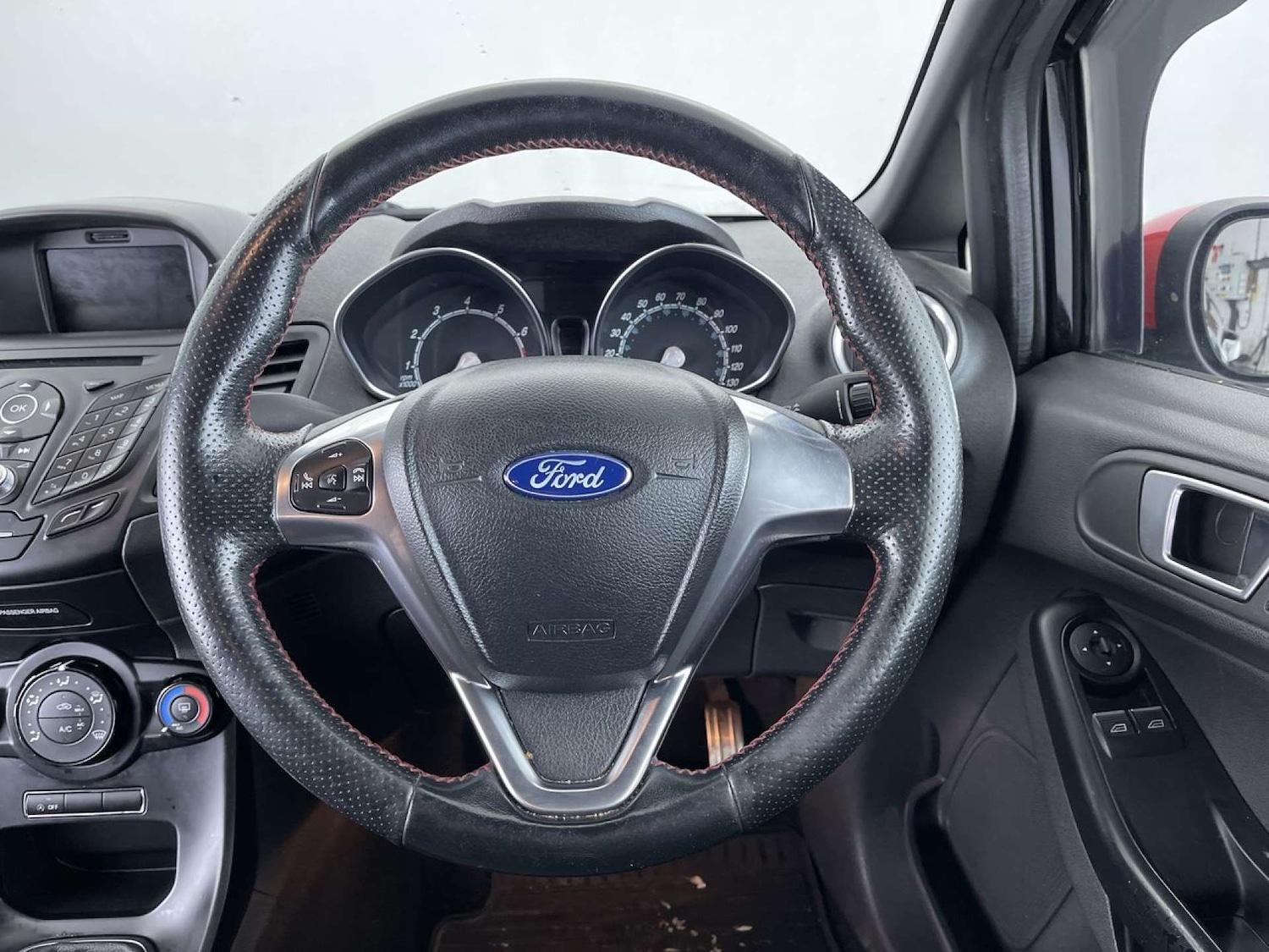 Used Ford Fiesta 2016 for sale - 76385772: Photo 34