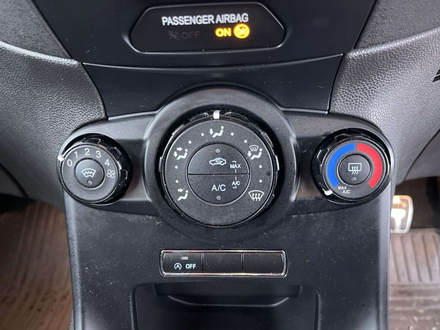 Used Ford Fiesta 2016 for sale - 76385772: Photo 42