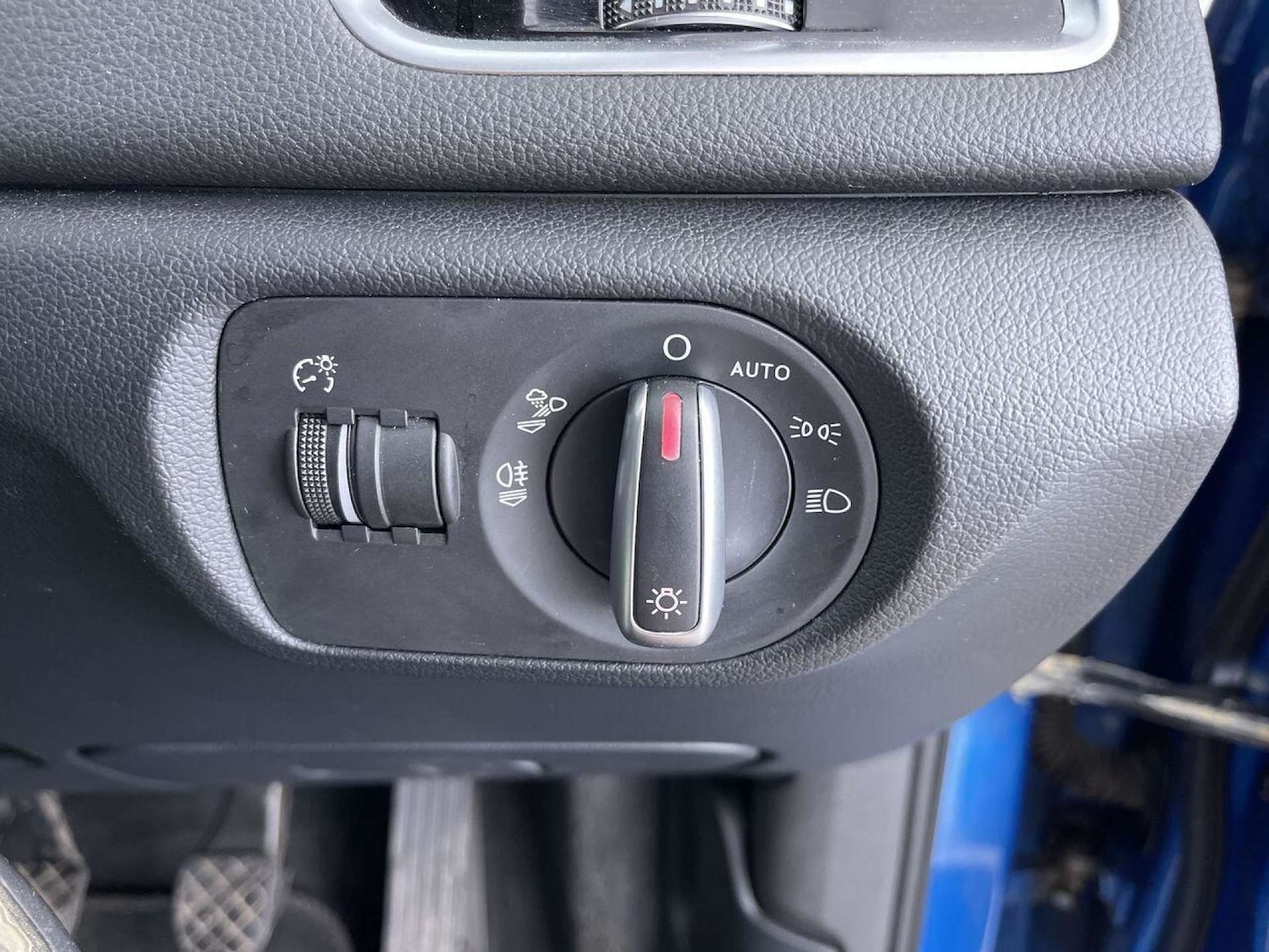 Used Audi Q3 2015 for sale - 76005108: Photo 47