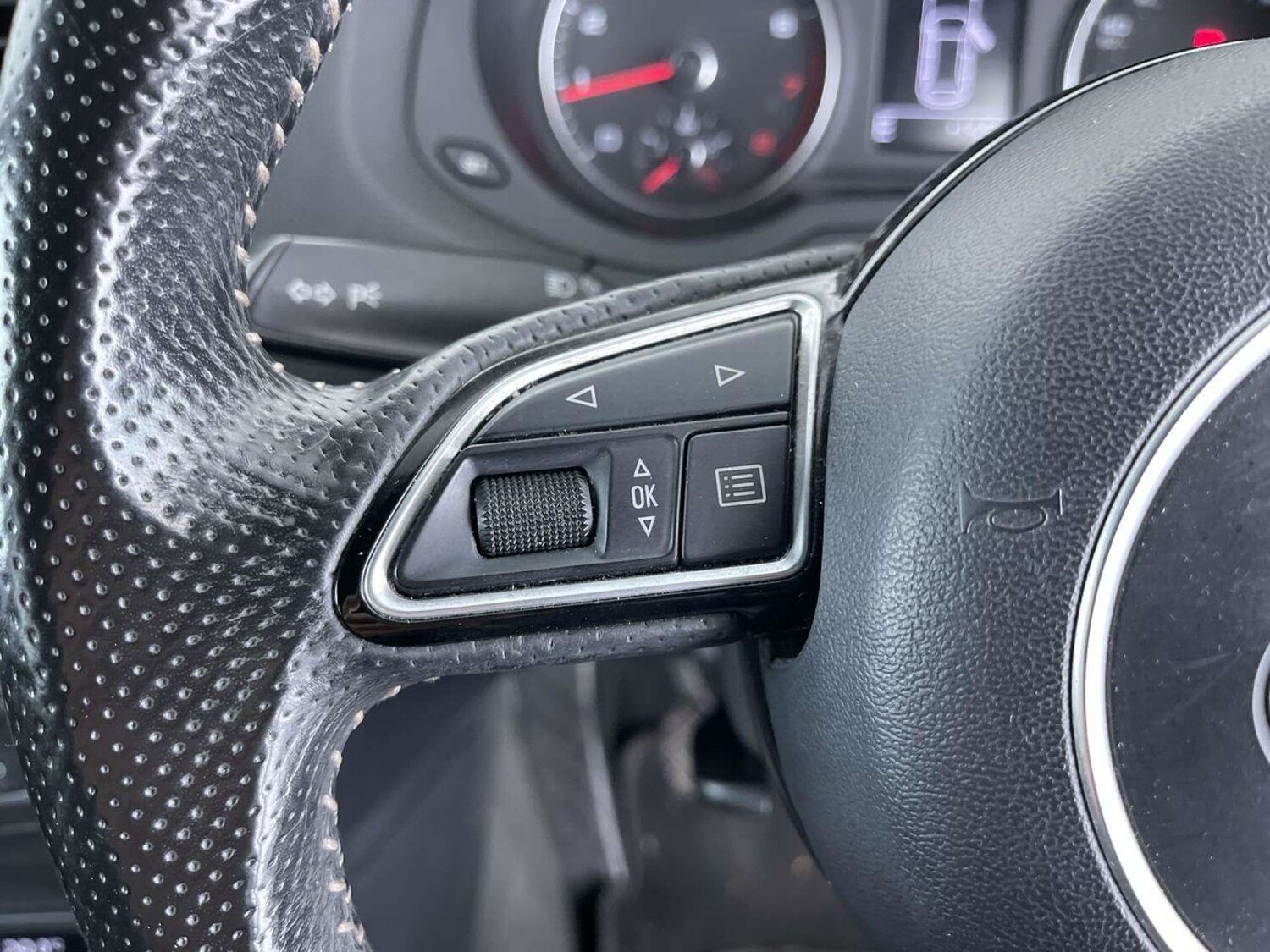 Used Audi Q3 2015 for sale - 76005108: Photo 49