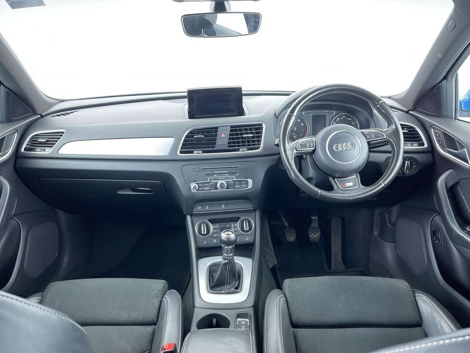 Used Audi Q3 2015 for sale - 76005108: Photo 8