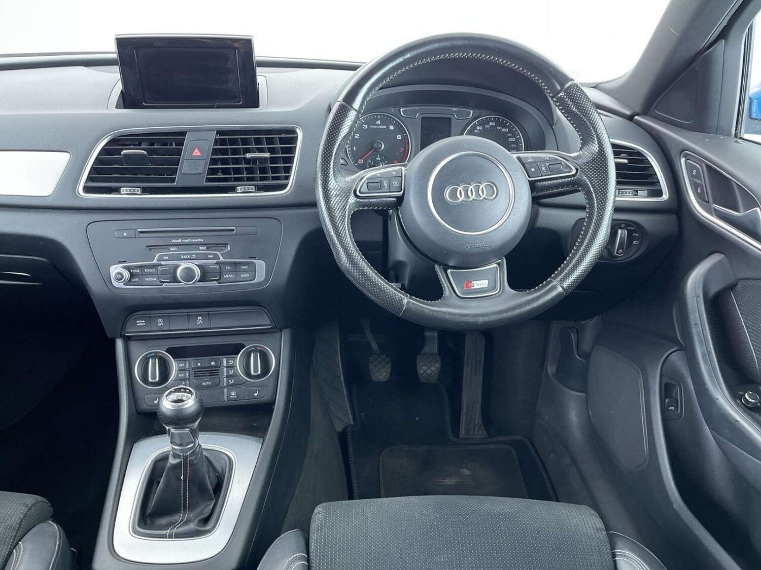 Used Audi Q3 2015 for sale - 76005108: Photo 90