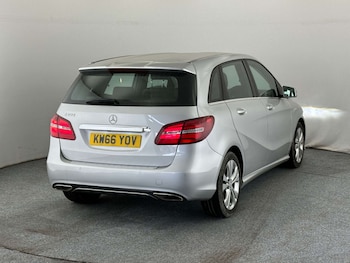 Used Mercedes-Benz B Class 2017 for sale - 78083591: Photo