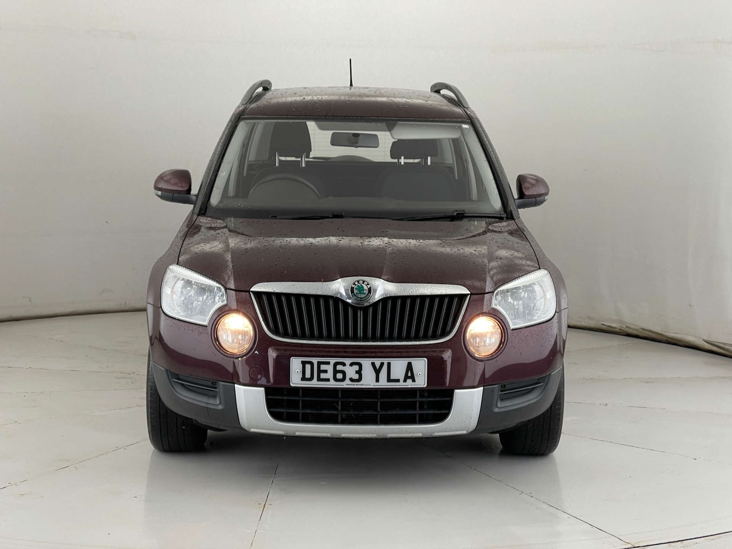 Used Skoda Yeti 2013 for sale - 77187784: Photo 2