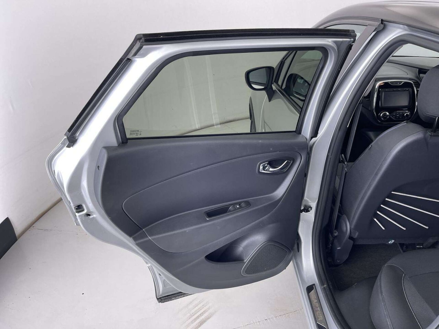 Vehicle 28