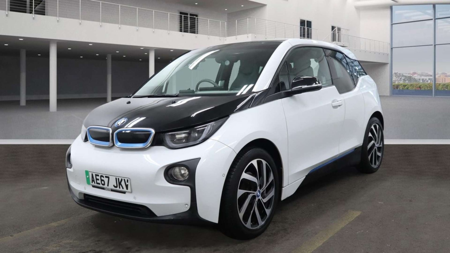 Used BMW i3 2017 for sale - 78026417: Photo 2