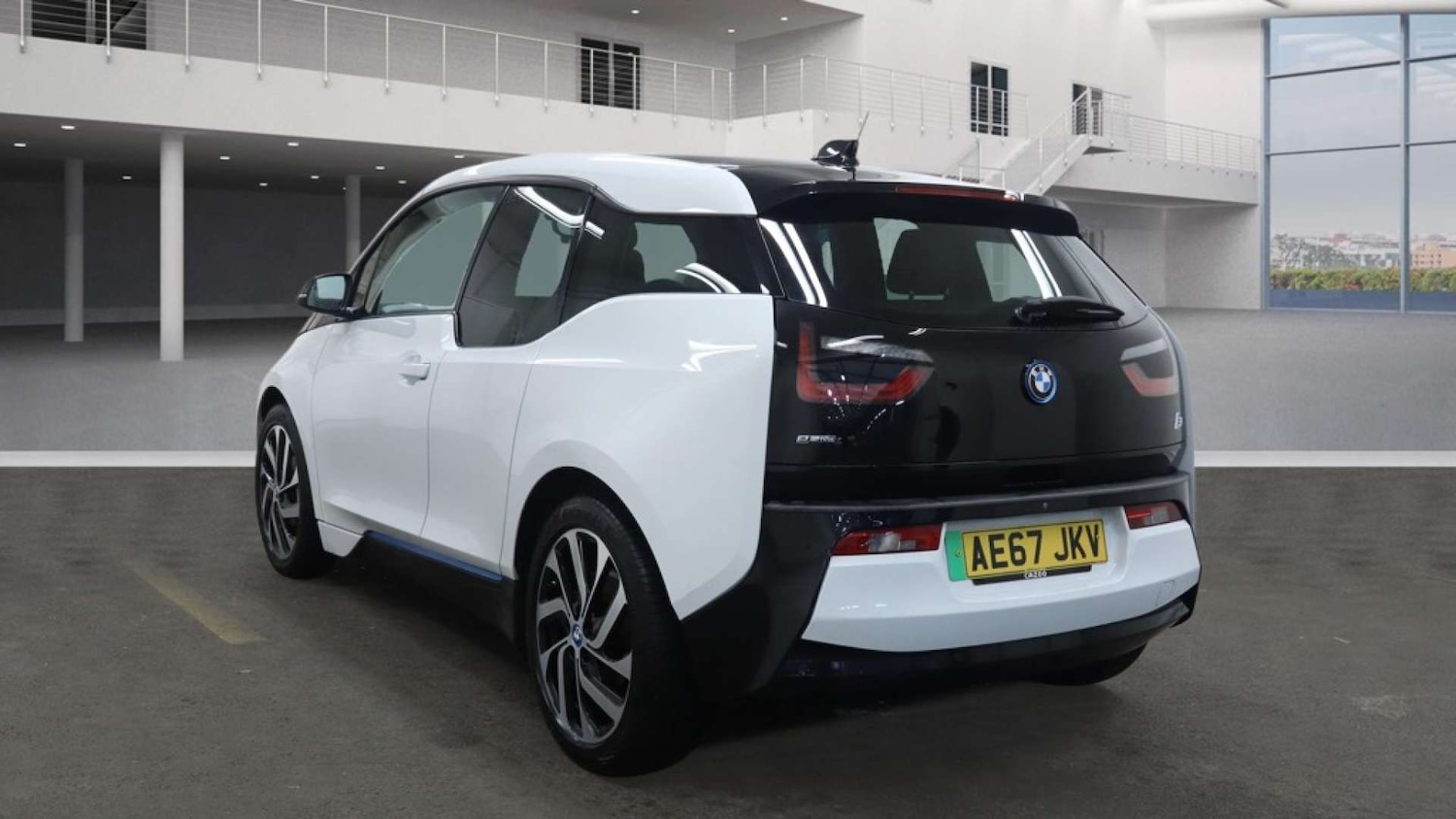 Used BMW i3 2017 for sale - 78026417: Photo 3
