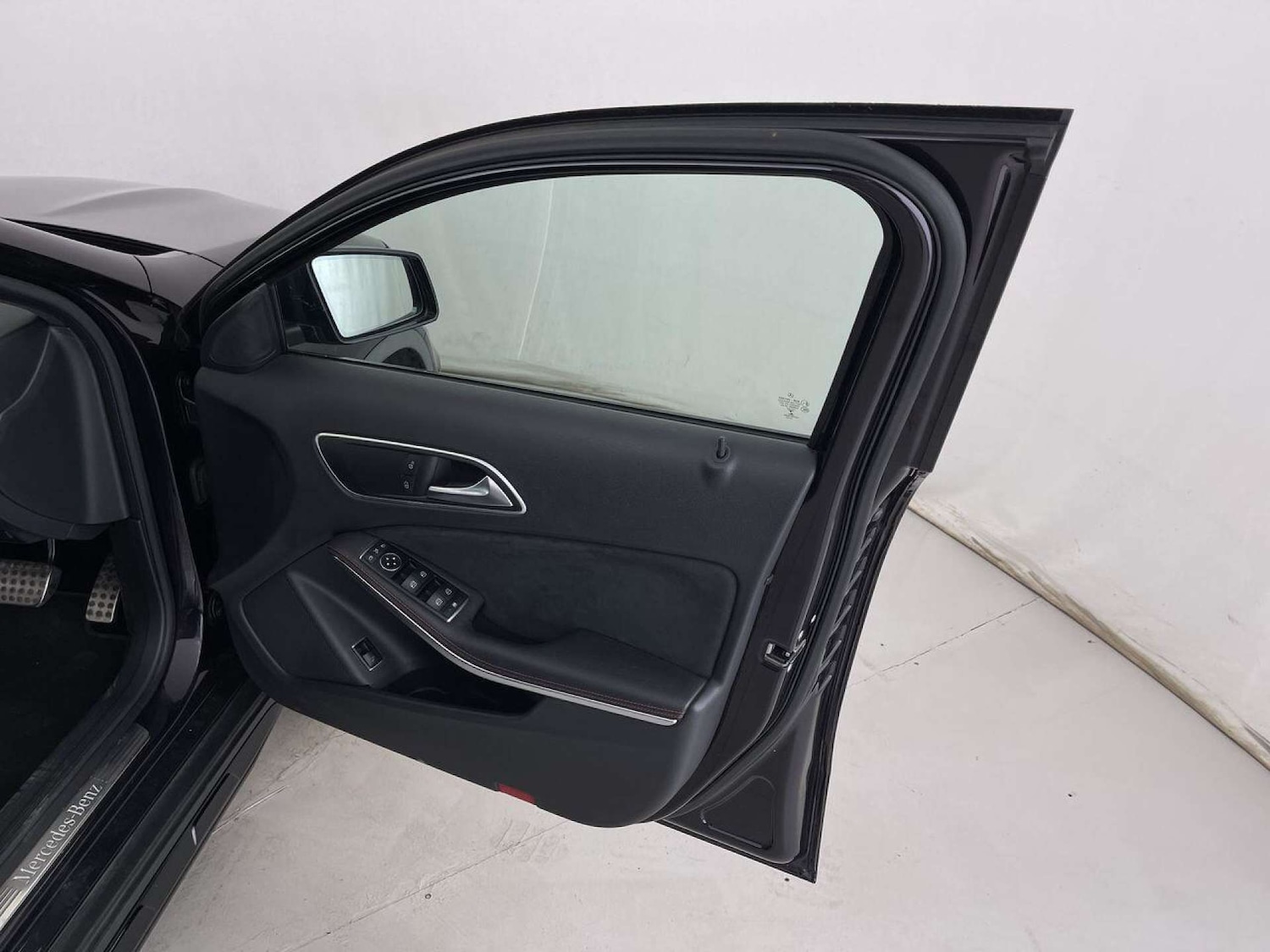 Used Mercedes-Benz GLA 2015 for sale - 76481442: Photo 29