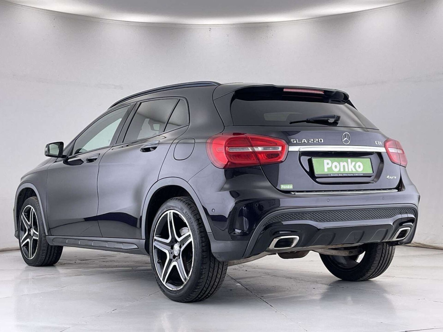 Used Mercedes-Benz GLA 2015 for sale - 76481442: Photo 3