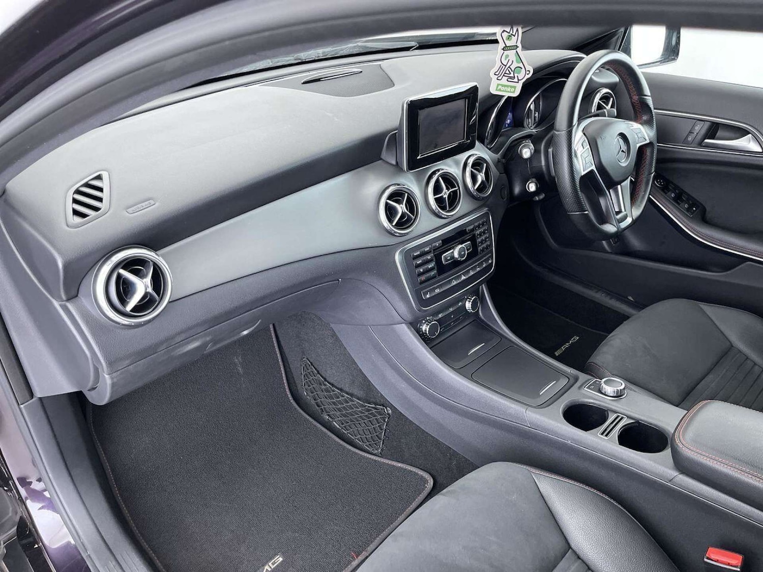 Used Mercedes-Benz GLA 2015 for sale - 76481442: Photo 32