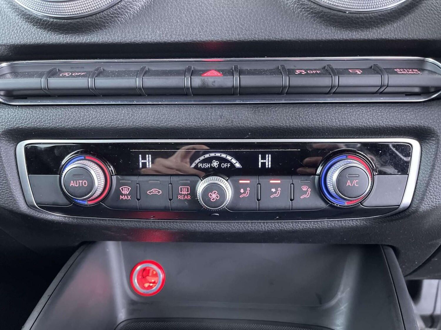 Used Audi A3 2014 for sale - 76971047: Photo 40