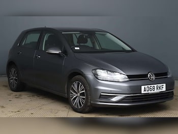 Used Volkswagen Golf 2018 for sale - 77830712: Photo