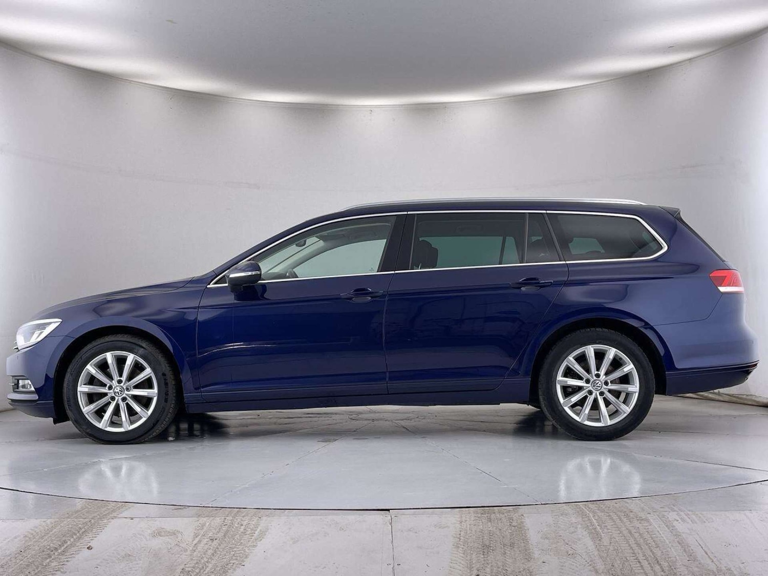 Used Volkswagen Passat 2019 for sale - 76009009: Photo 16