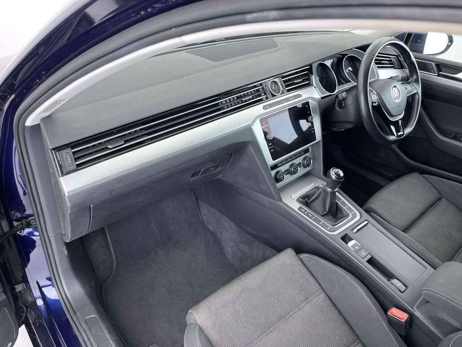 Used Volkswagen Passat 2019 for sale - 76009009: Photo 32