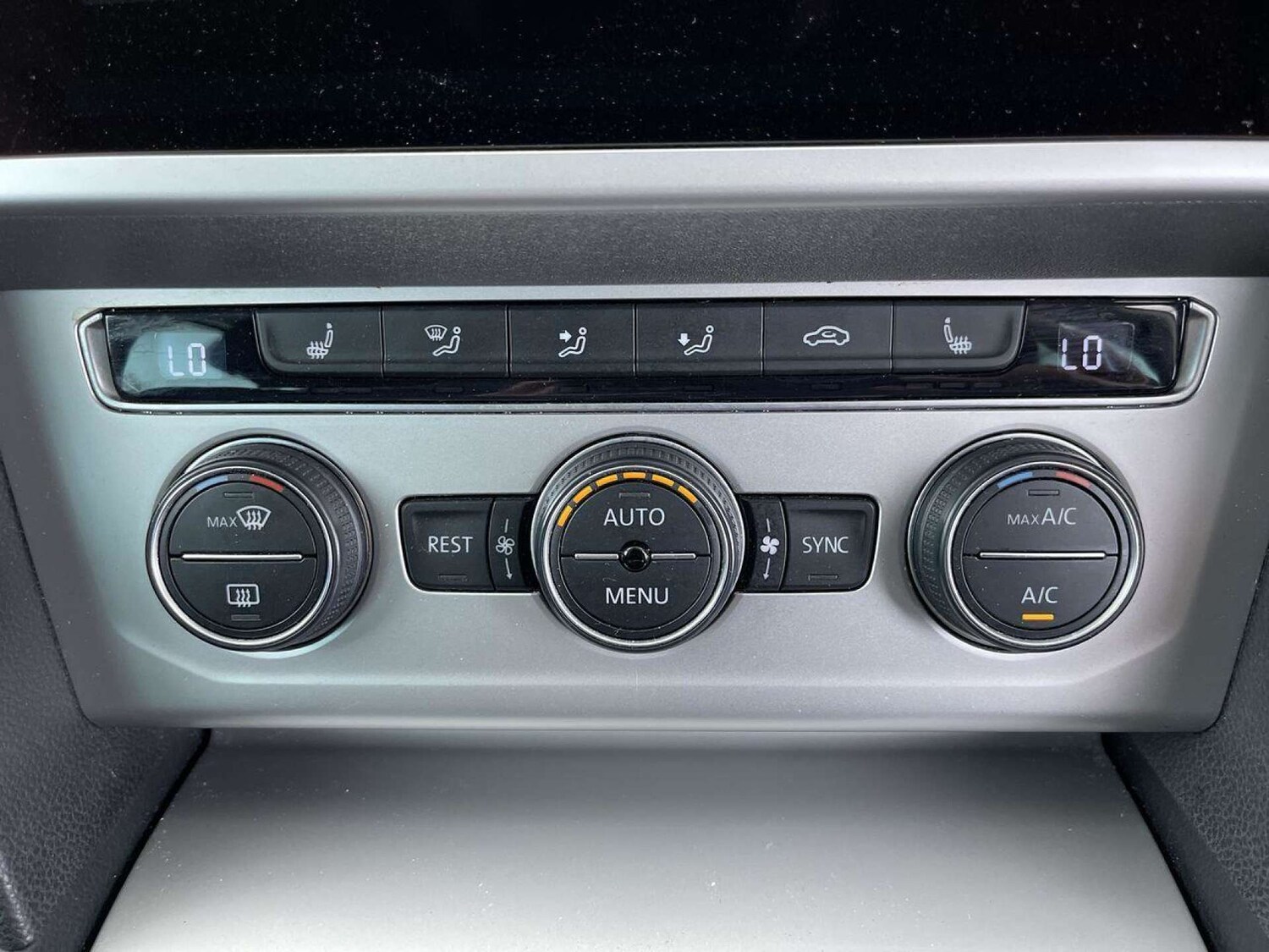 Used Volkswagen Passat 2019 for sale - 76009009: Photo 44