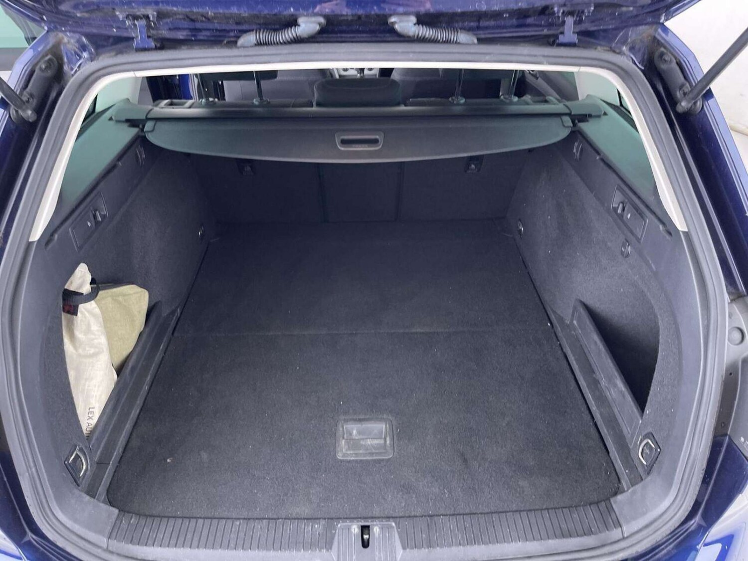 Used Volkswagen Passat 2019 for sale - 76009009: Photo 67