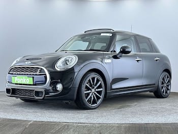 Used MINI Hatch 2017 for sale - 79404900: Photo
