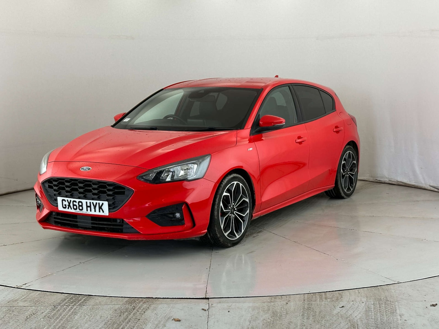 Used Ford Focus 2018 for sale - 77963144: Photo 3