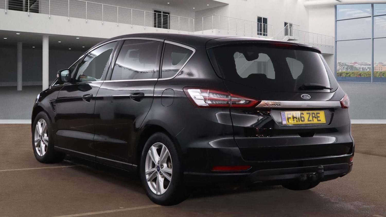 Used Ford S-Max 2016 for sale - 77032797: Photo 3