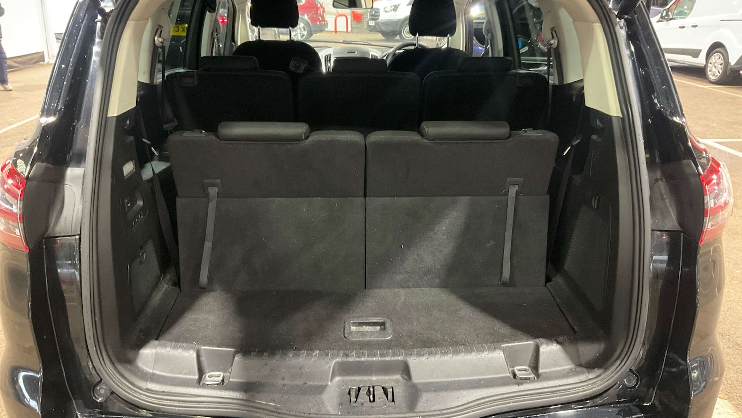 Used Ford S-Max 2016 for sale - 77032797: Photo 7