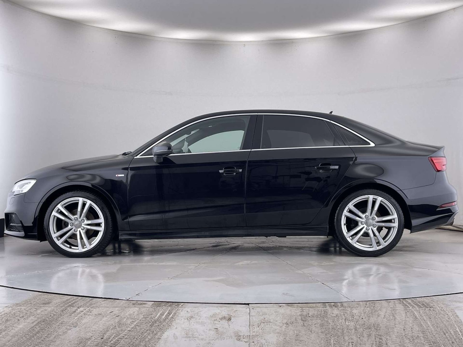 Used Audi A3 2018 for sale - 76197208: Photo 16