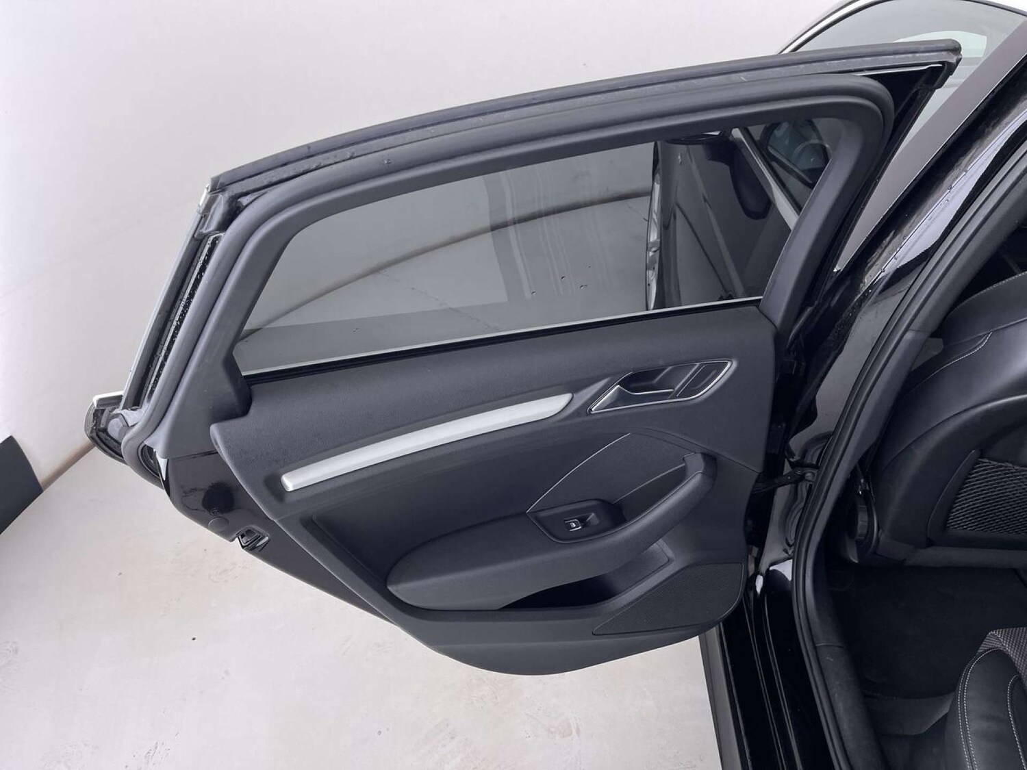 Used Audi A3 2018 for sale - 76197208: Photo 28