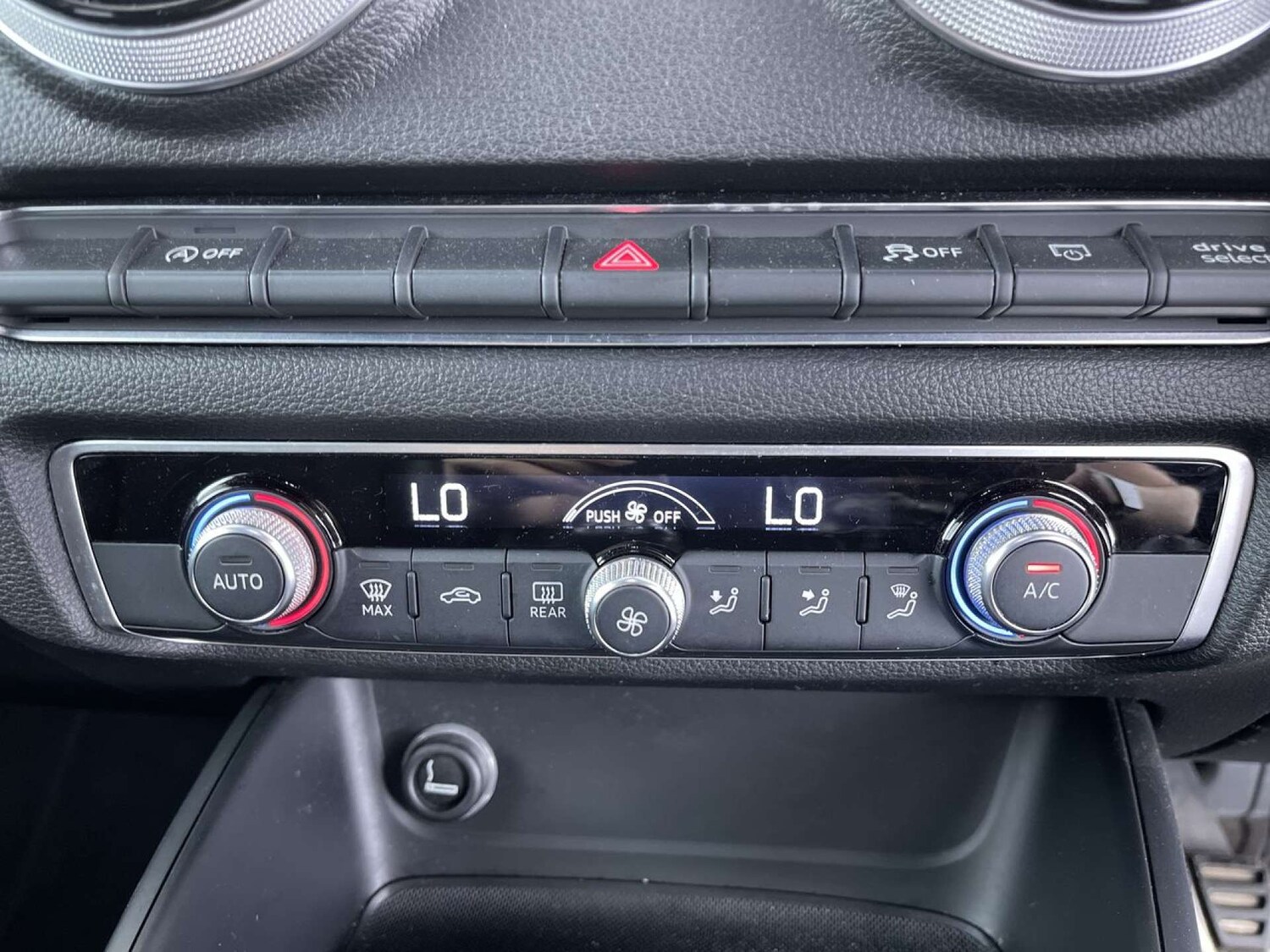 Used Audi A3 2018 for sale - 76197208: Photo 44