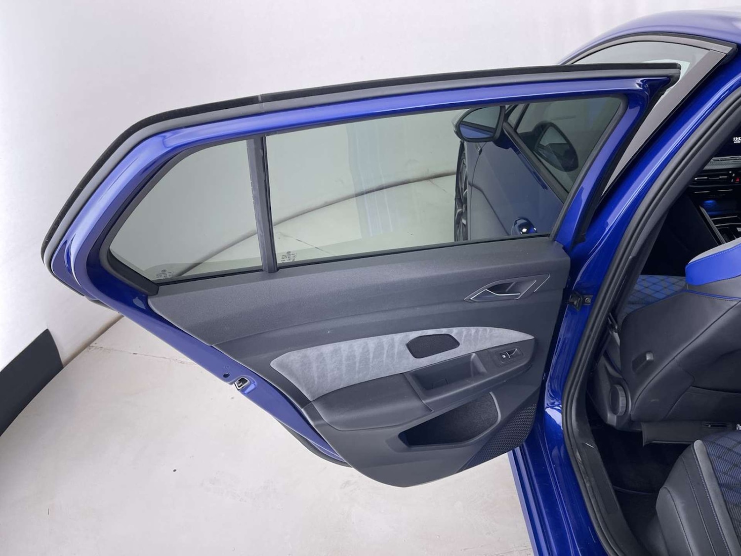 Used Volkswagen Golf 2022 for sale - 76100786: Photo 28