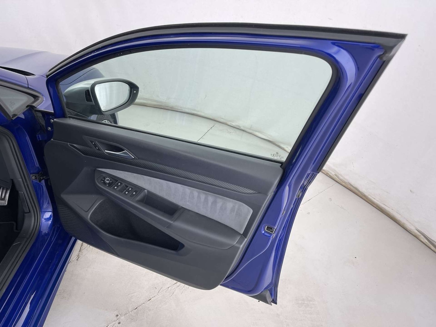 Used Volkswagen Golf 2022 for sale - 76100786: Photo 29