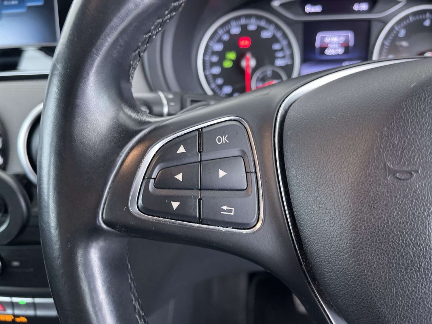 Used Mercedes-Benz B Class 2015 for sale - 76252734: Photo 48