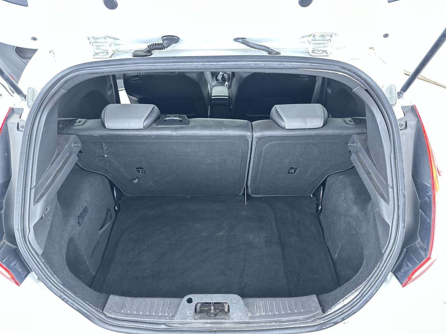 Used Ford Fiesta 2015 for sale - 78162727: Photo 10